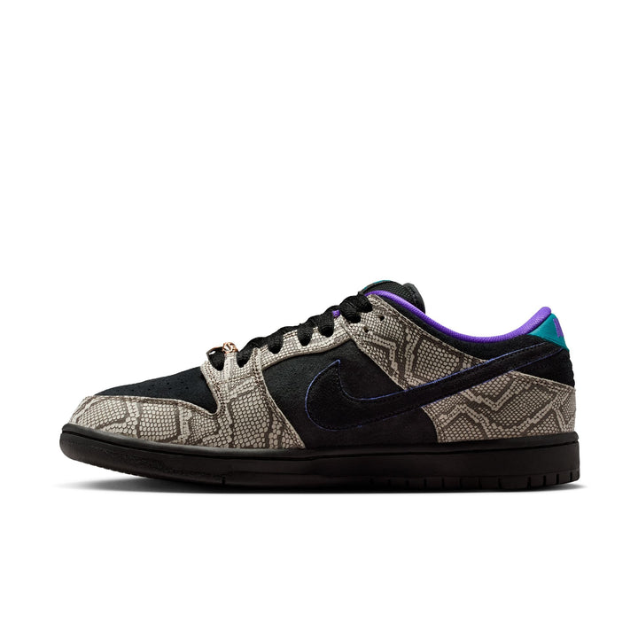 Nike SB Dunk Low Pro Unisex Shoes | Str/Blk/-Purple