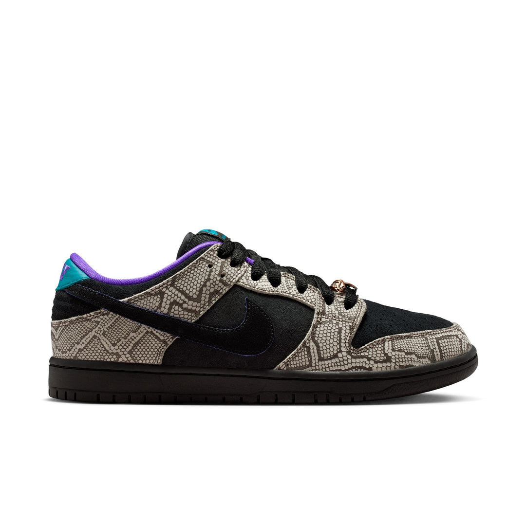Nike SB Dunk Low Pro Unisex Shoes | Str/Blk/-Purple