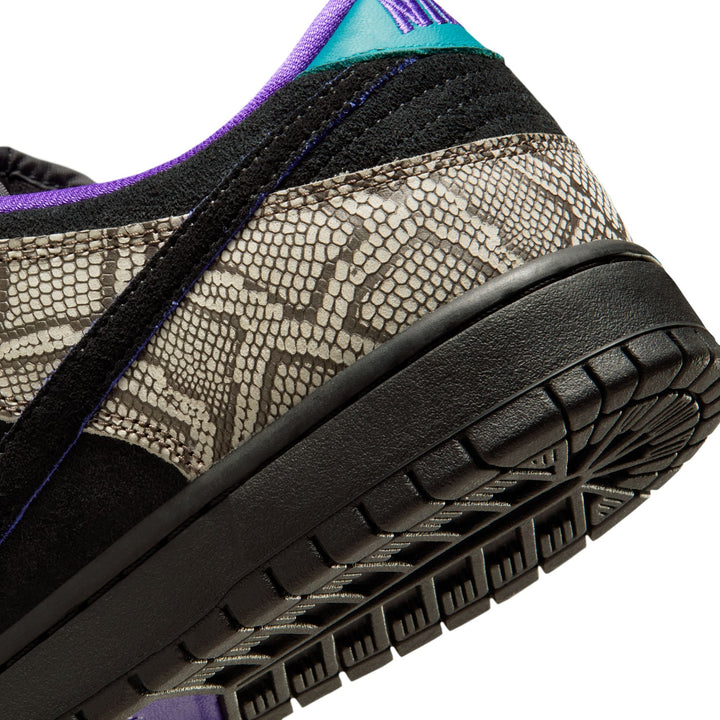 Nike SB Dunk Low Pro Unisex Shoes | Str/Blk/-Purple