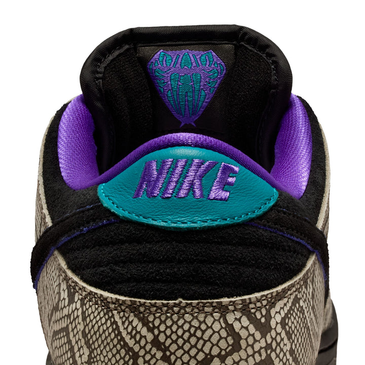 Nike SB Dunk Low Pro Unisex Shoes | Str/Blk/-Purple
