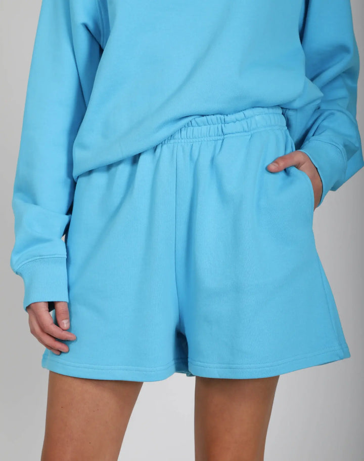 Brunette Best Friend Shorty | Mediterranean Blue