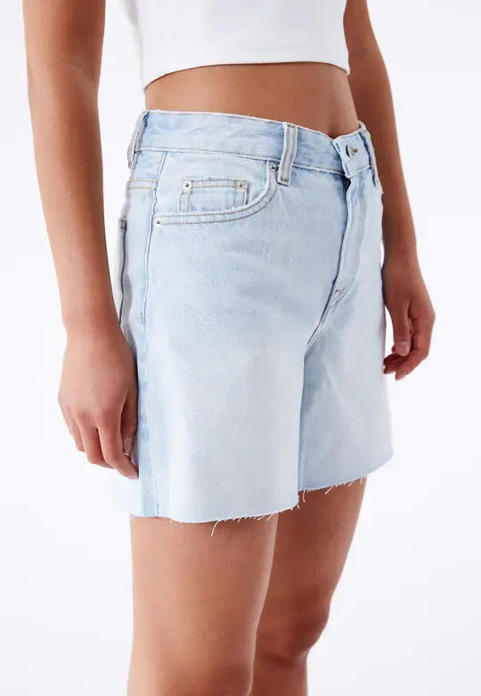 Dr.Denim Womens Rose Shorts | Canyon Pale Worn Raw Hem