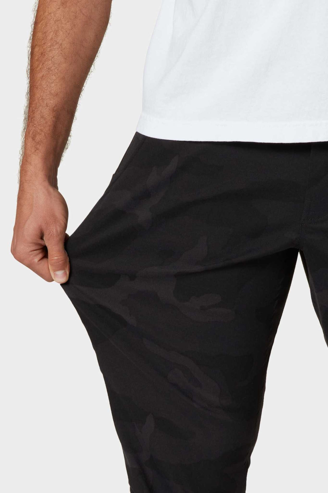 686 Everywhere Pant - Relaxed (Mens) | Black Camo