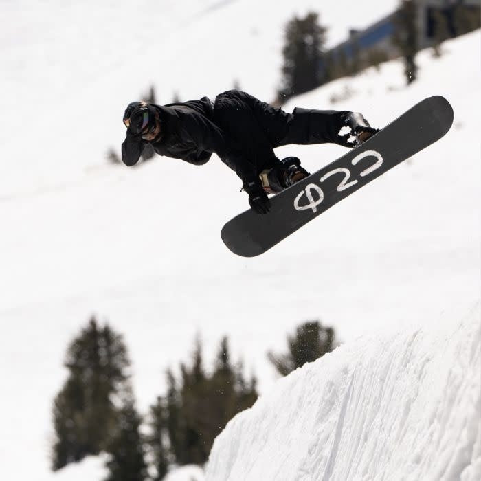 GNU Facts Snowboard 2026