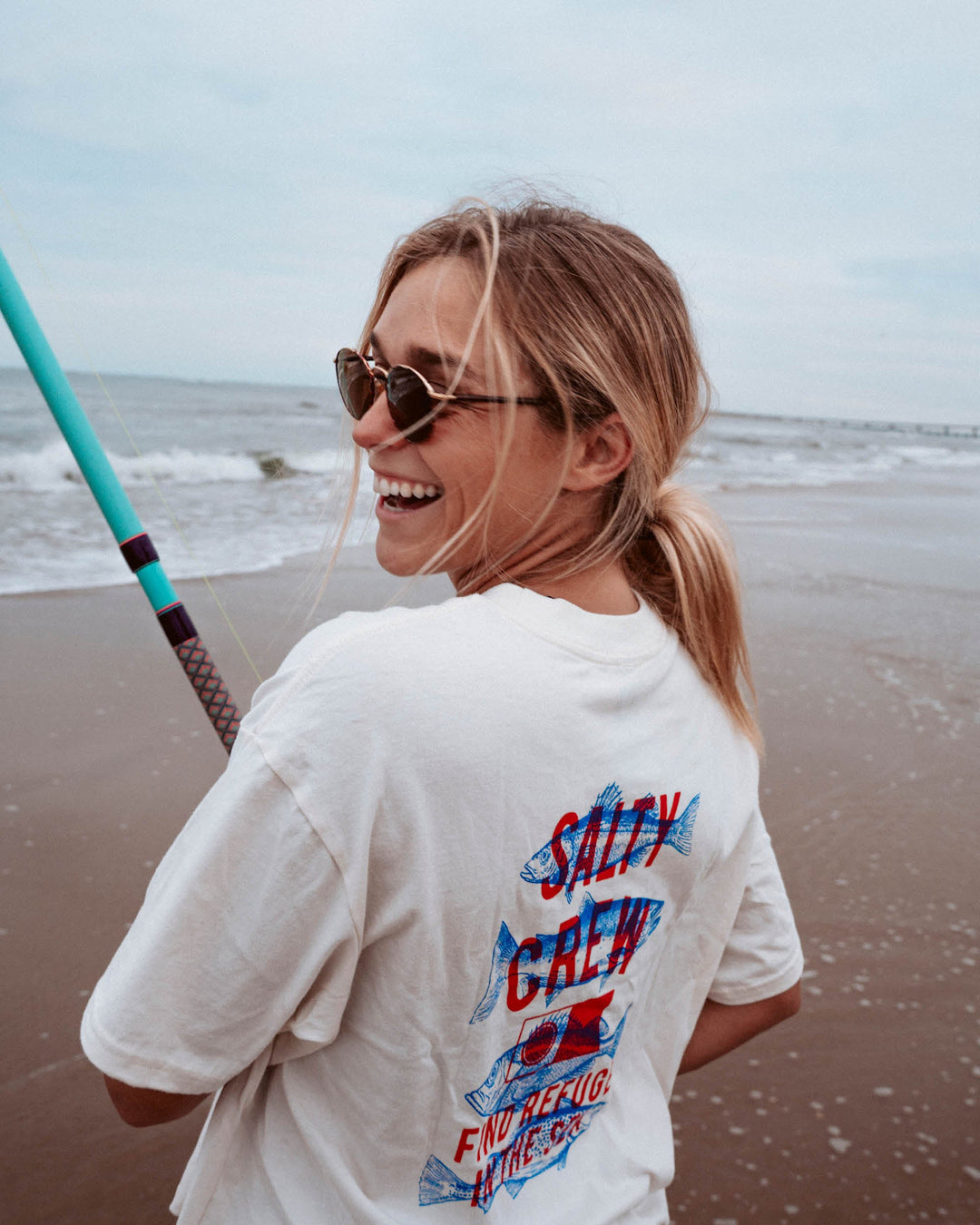 Salty Crew Fish Finder Skimmer Tee (Women&