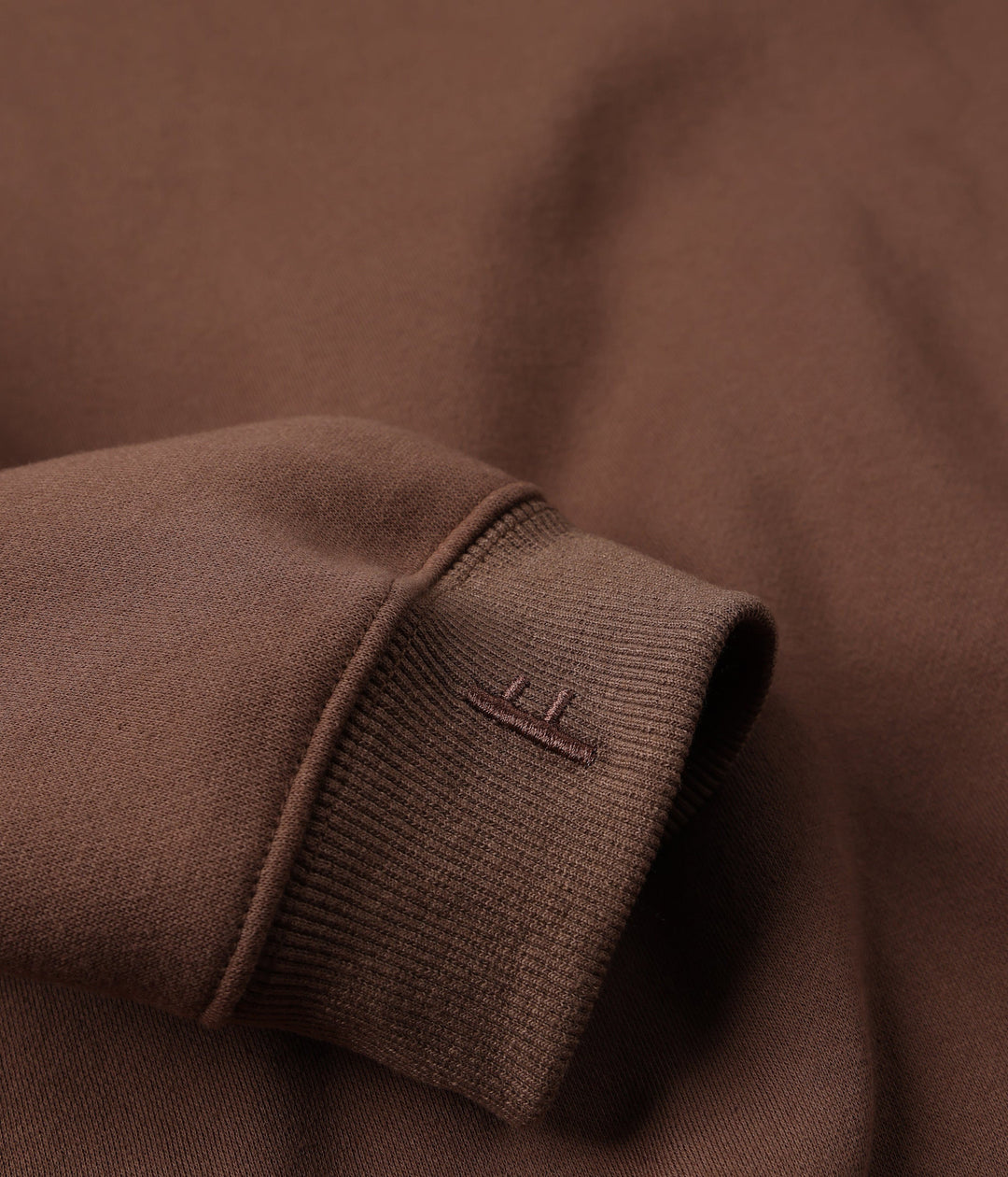 Former Legacy Embroidered Crew (Men&