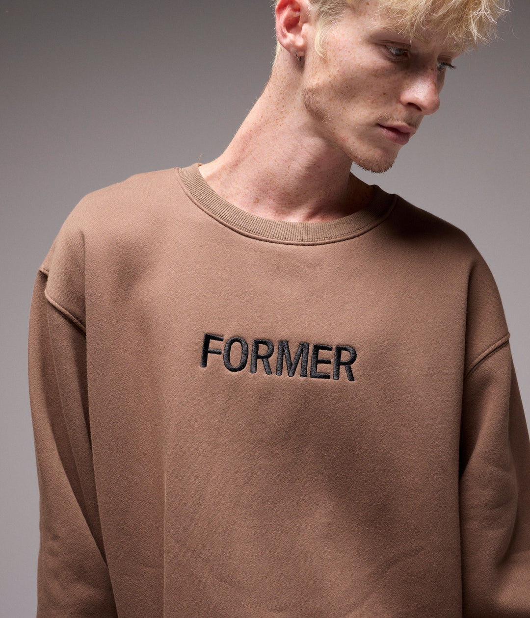 Former Legacy Embroidered Crew (Men&