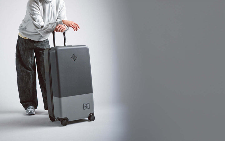 Herschel Heritage Hardshell Large Luggage | Blocked Grey