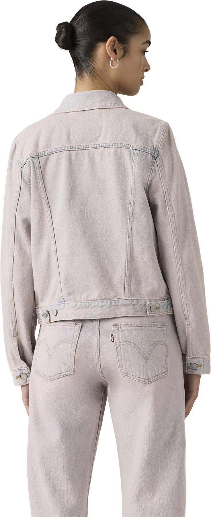 Levi&