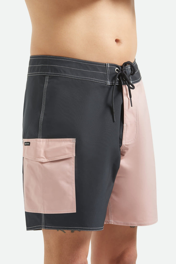 Brixton Classic Trunk 17" (Mens) | Black/Silver Pink