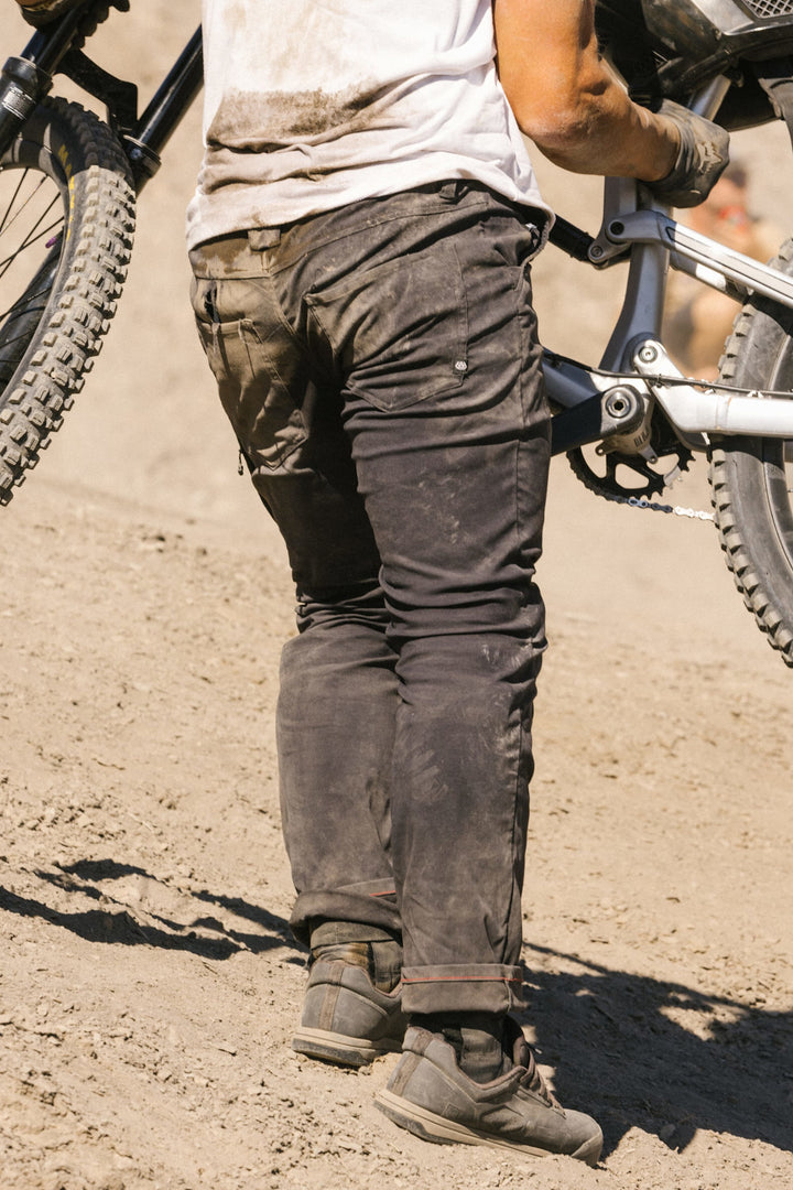 686 Everywhere Pant Slim (Mens) | Black
