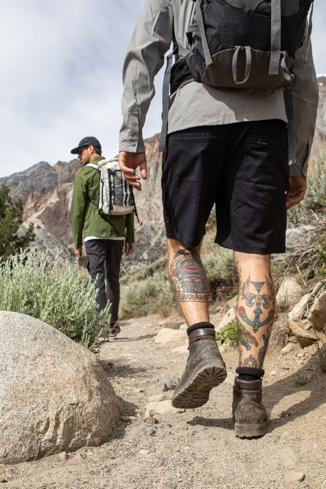 686 Everywhere Hybrid Short 9" (Mens) | Black