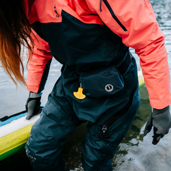 Mustang Survival Minimalist Inflatable Belt Pack | Admiral Grey