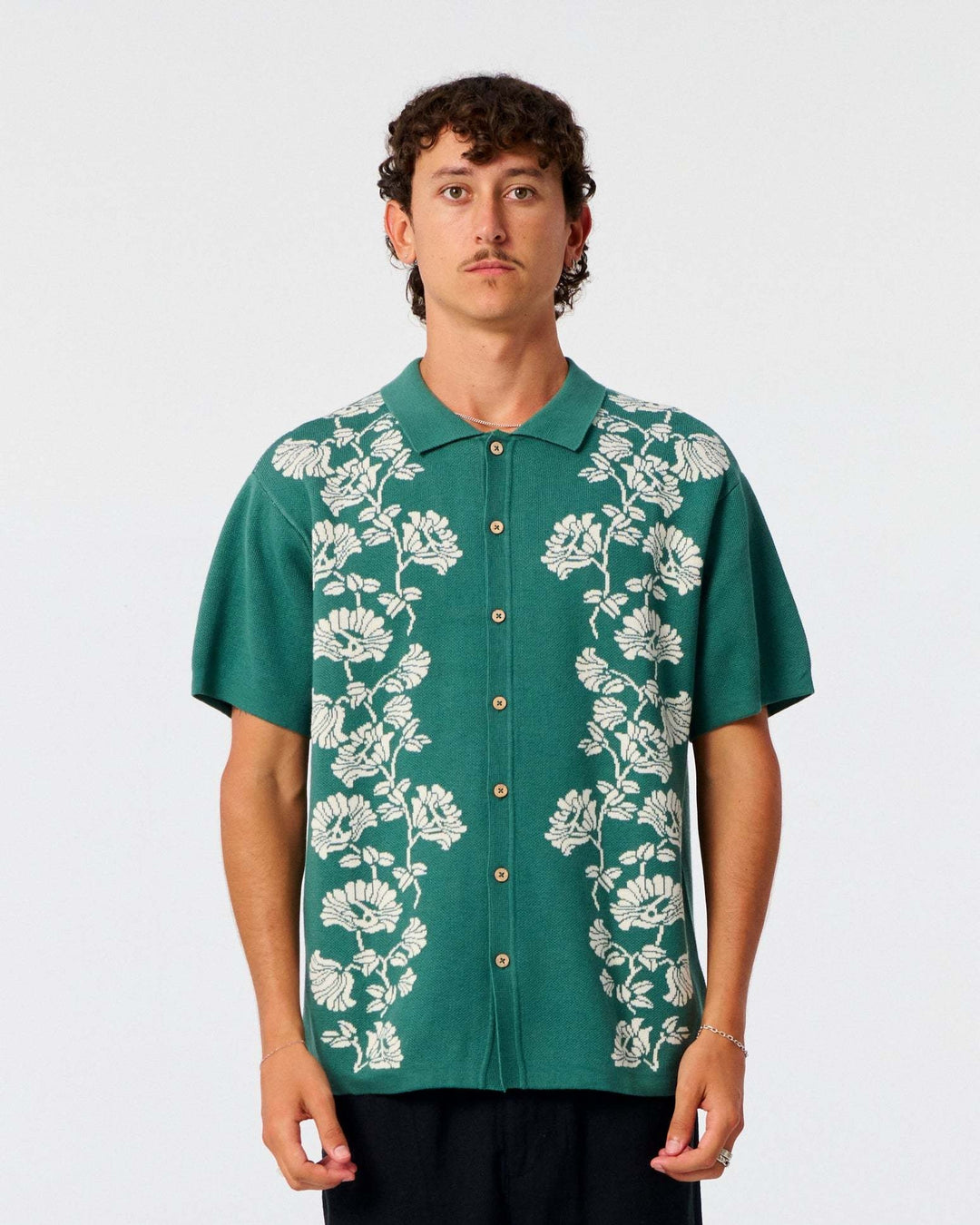 Critical Slide Peace Flower Knit Shirt (Men&