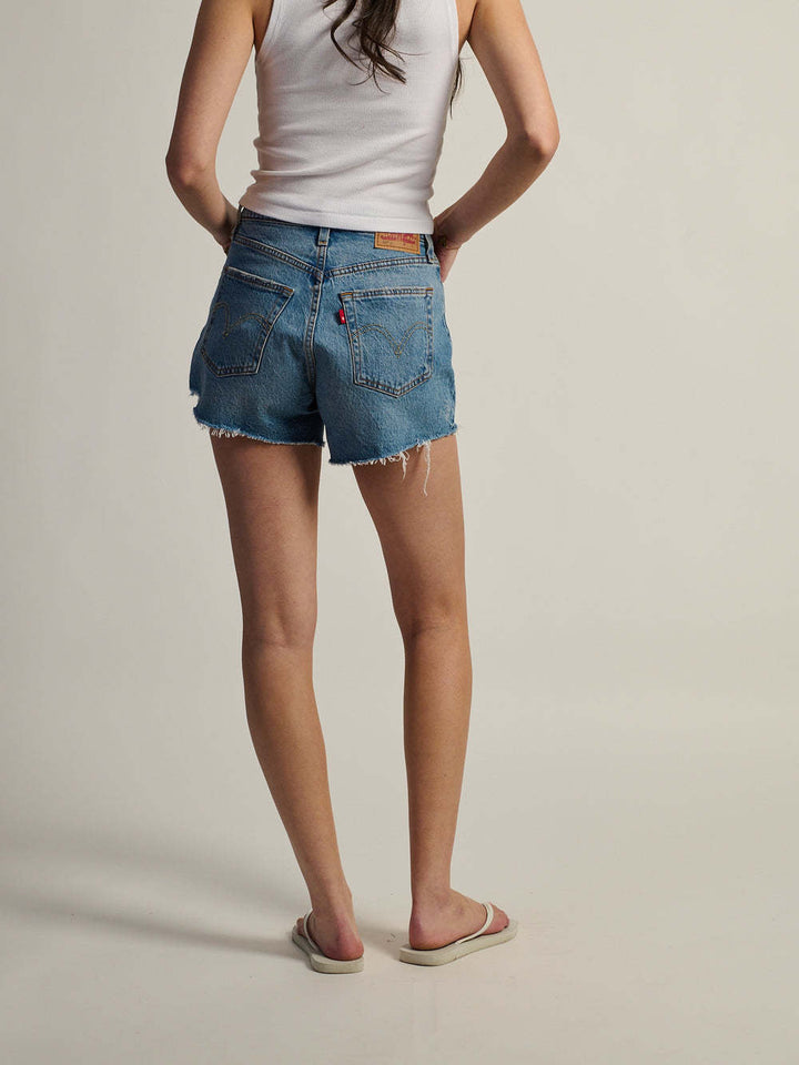 Levis 501 Curve Short (Womens) | Signs Of Success