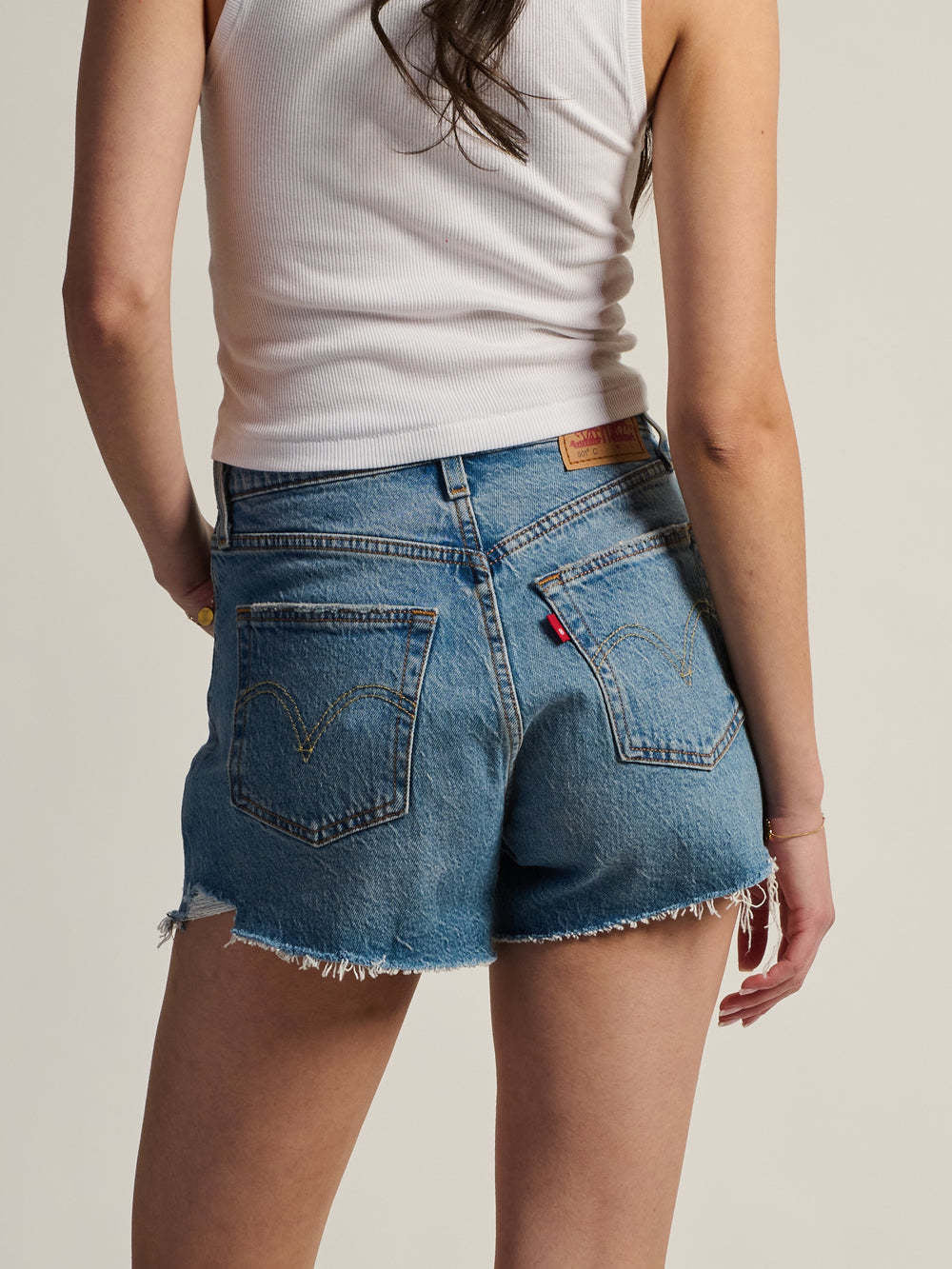 Levis 501 Curve Short (Womens) | Signs Of Success