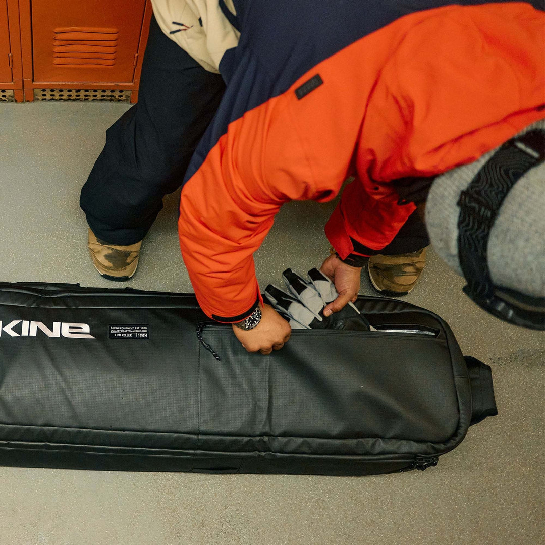 Dakine Low Roller Snowboard Bag 2026 | Black