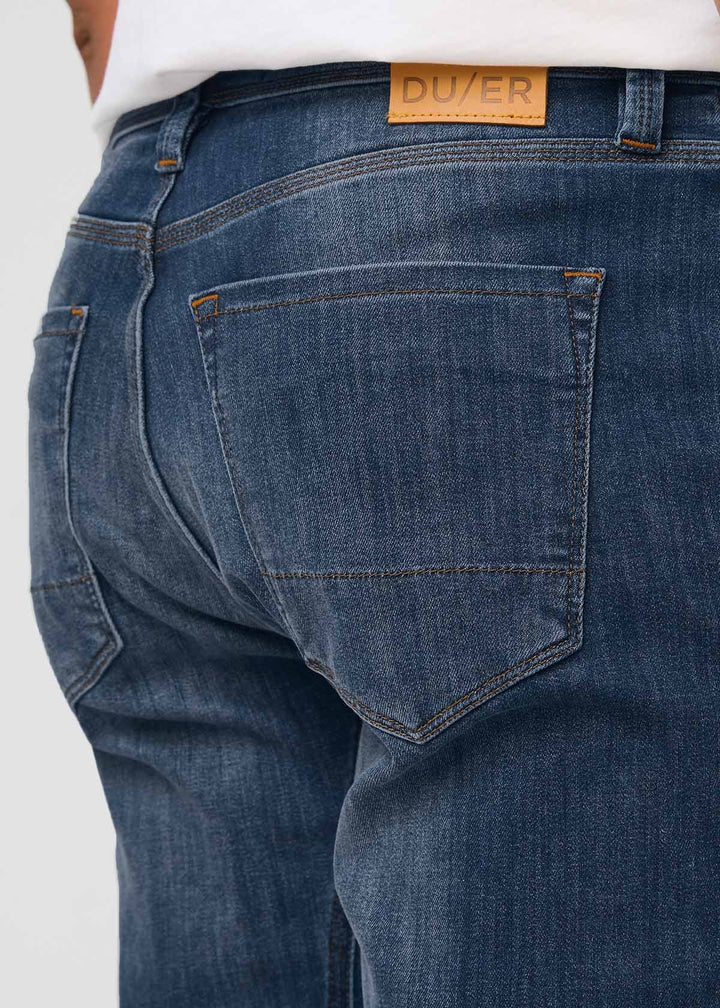 Duer Perf Denim Relaxed Taper (Mens) | Galactic