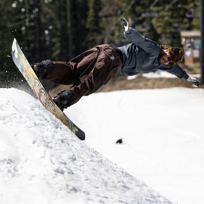 GNU C Money Snowboard 2026