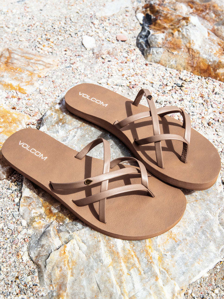 Volcom New School Ii (Womens) | Natural