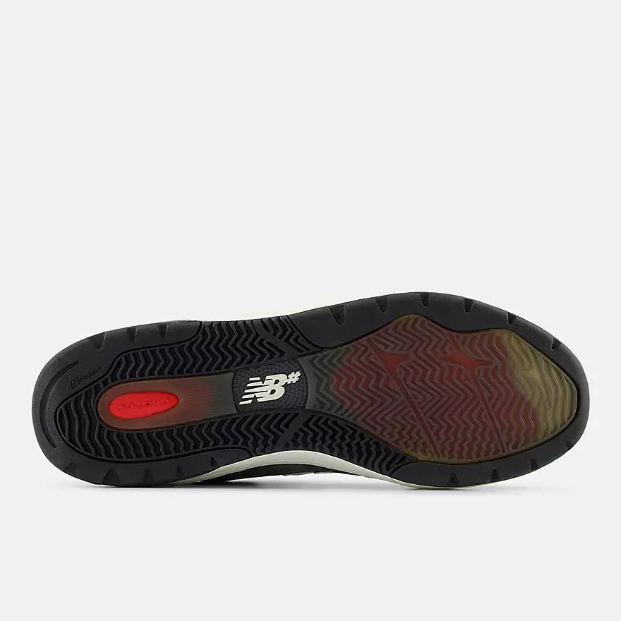 New Balance Andrew Reynolds 933 Men&