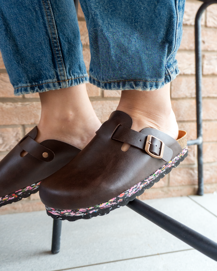 NuOceans Clog | Nuo Truffle