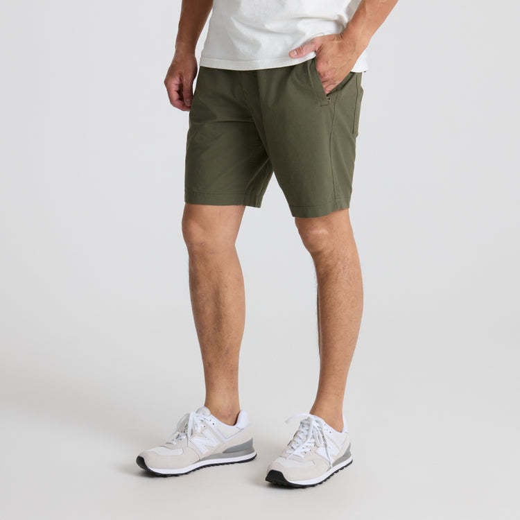 Roark Layover Pro Traveler Short (Mens) | Military