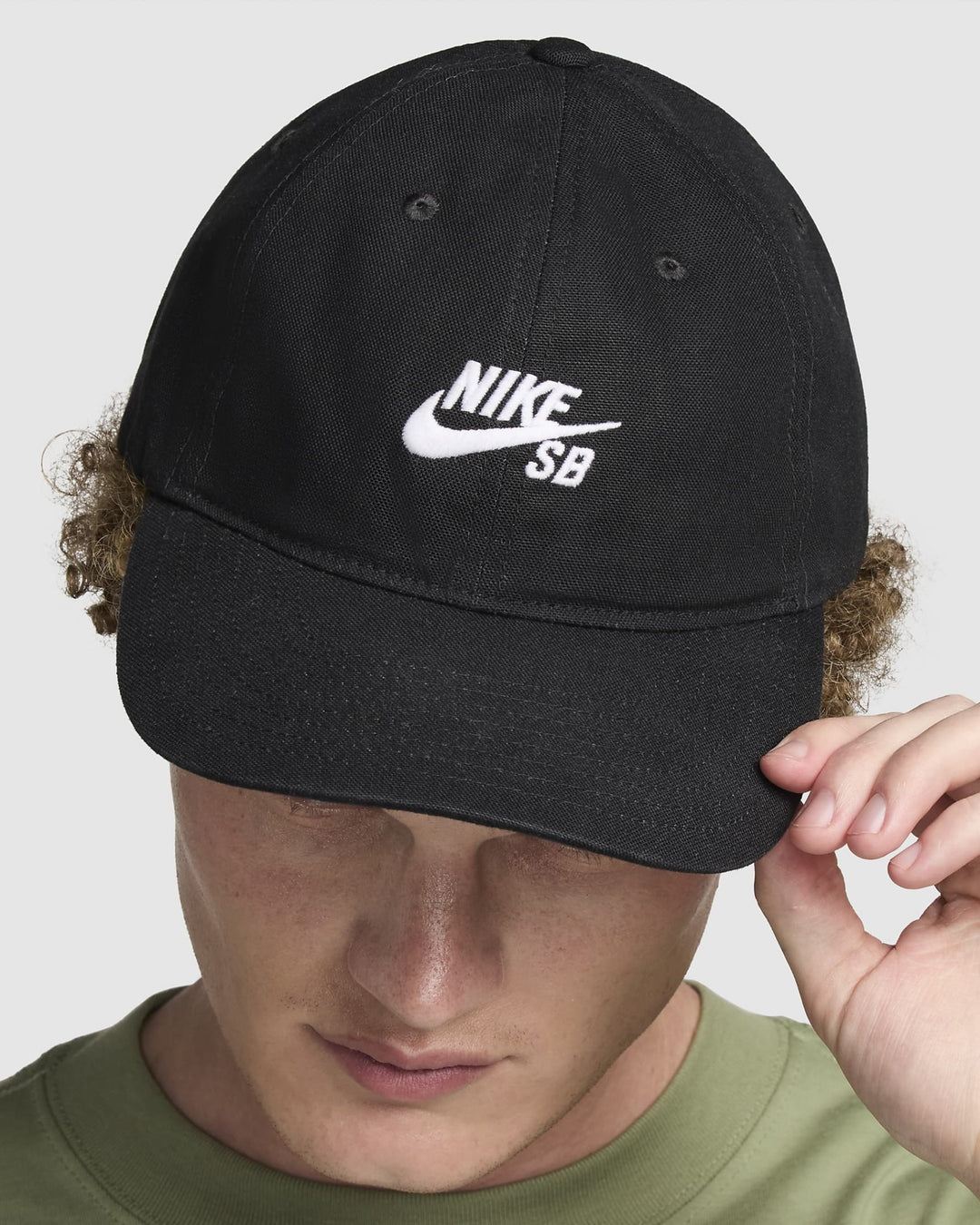Nike Sb Club Cap (Unisex) | Black/White