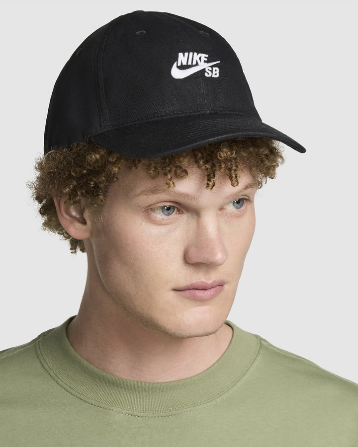 Nike Sb Club Cap (Unisex) | Black/White