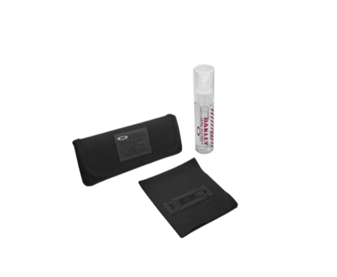 Oakley Lens Cleaning Kit | Black