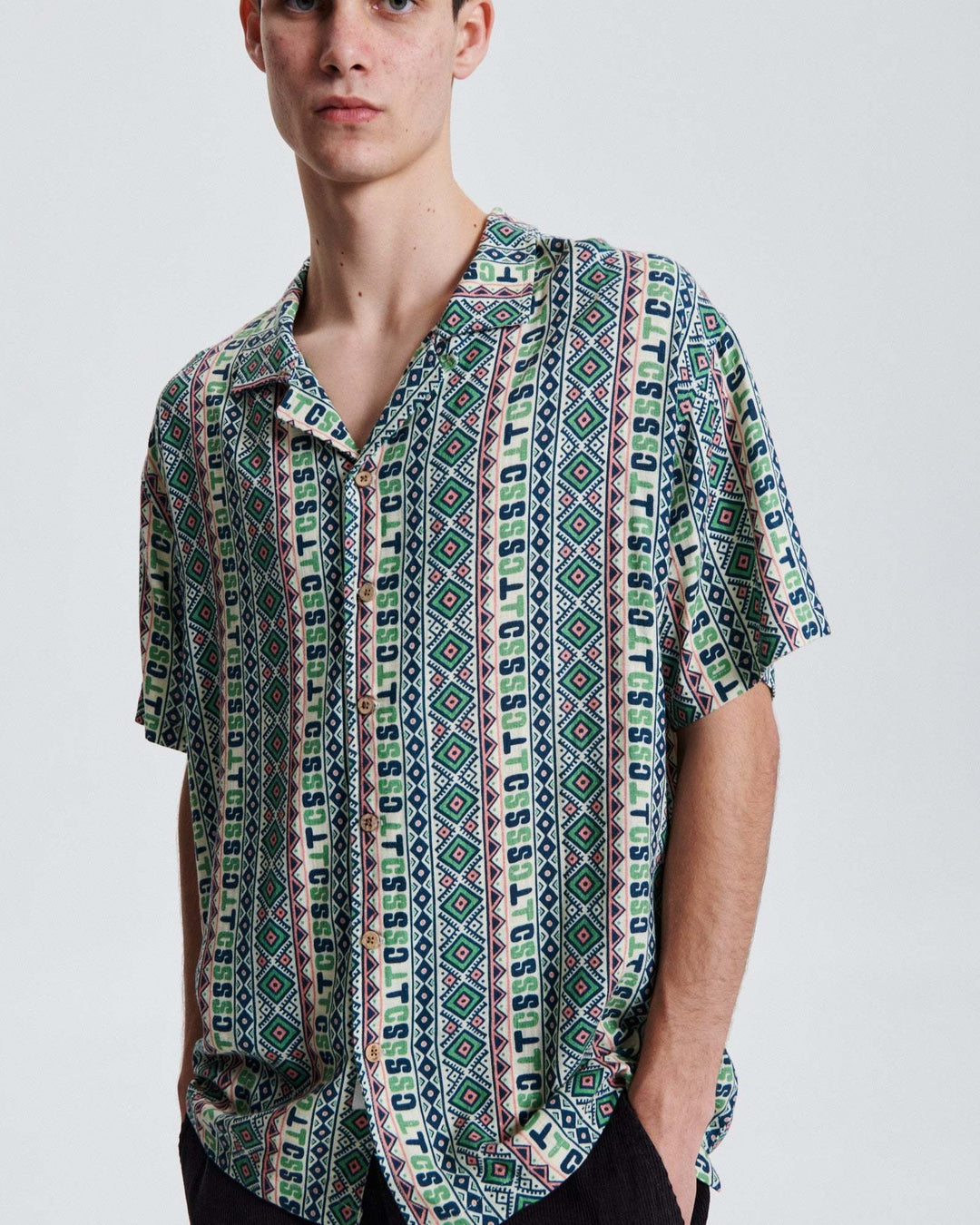 Critical Slide Dunstin Short Sleeve Resort Shirt (Unisex) | Ecru