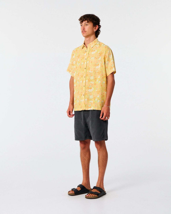 Critical Slide Hazed Floral Short Sleeve Shirt (Men&