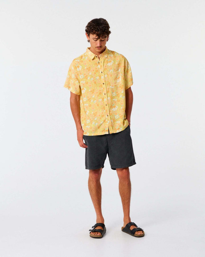 Critical Slide Hazed Floral Short Sleeve Shirt (Men&