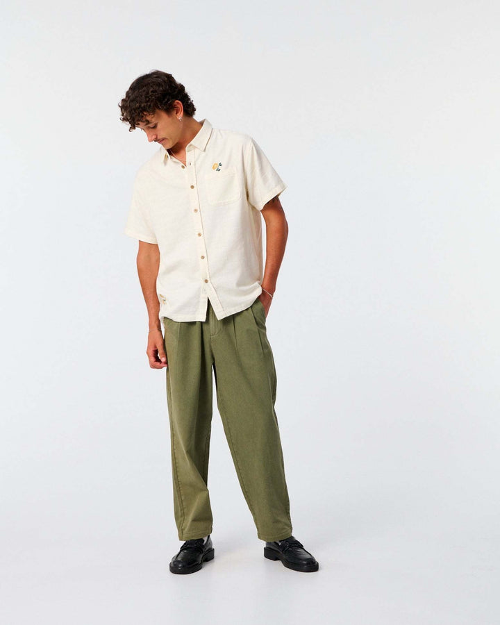 Critical Slide Peace Flower Embroidered Short Sleeve Shirt (Men&