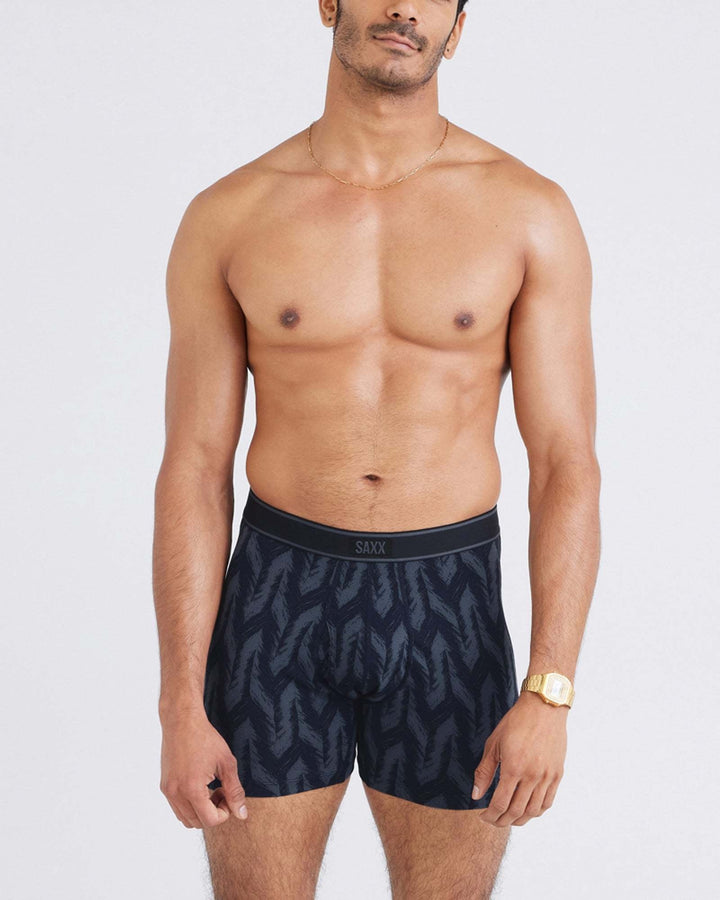 Saxx Daytripper Comfort Stretch Boxer Brief Fly | Ikat Chevron-Deep Navy