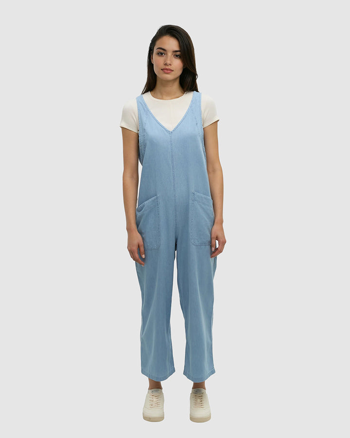 Tentree Nova Overall (Womens) | Light Wash