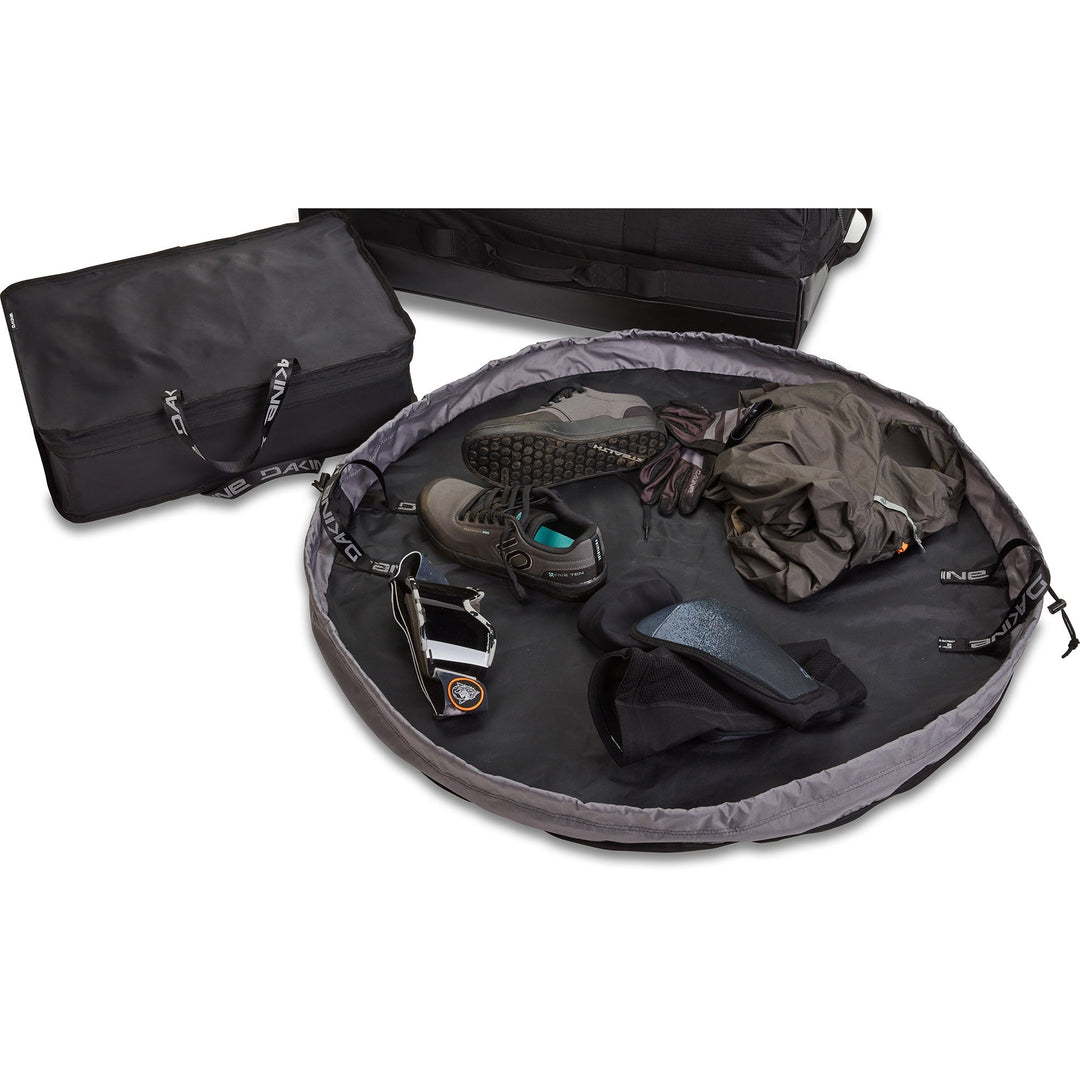 Dakine Torque Roller Duffle 125L | Black