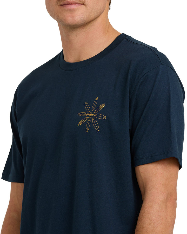 Billabong Quiver Premium Short Sleeve Tee (Men&