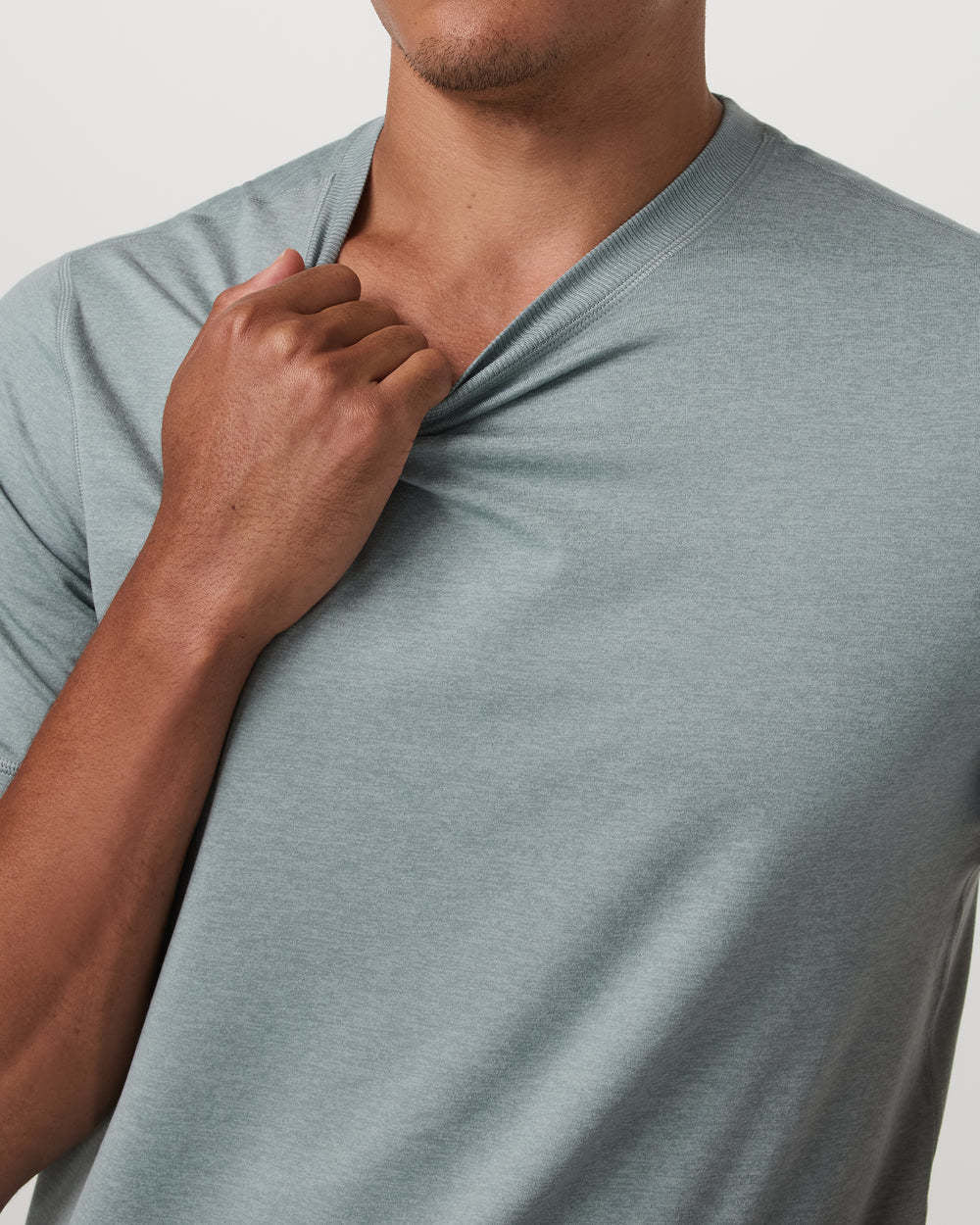 Vuori Short Sleeve Ponto Performance Tee (Men&