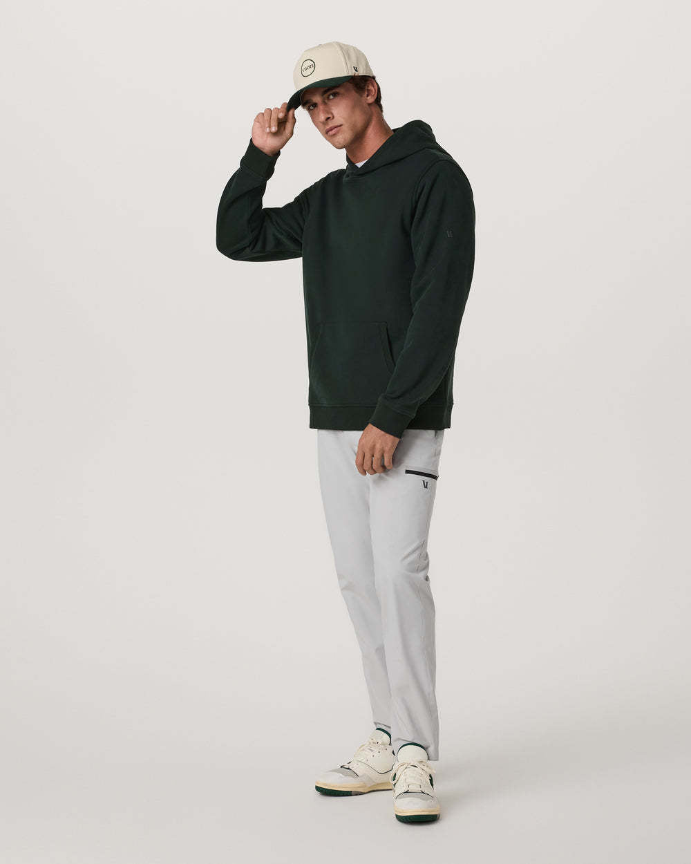 Vuori Seaside Pullover Hoodie (Men&