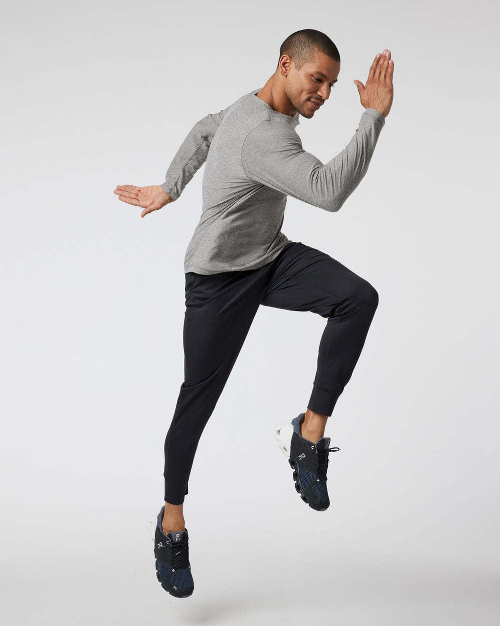 Vuori Sunday Performance Jogger 28" (Mens) | Black