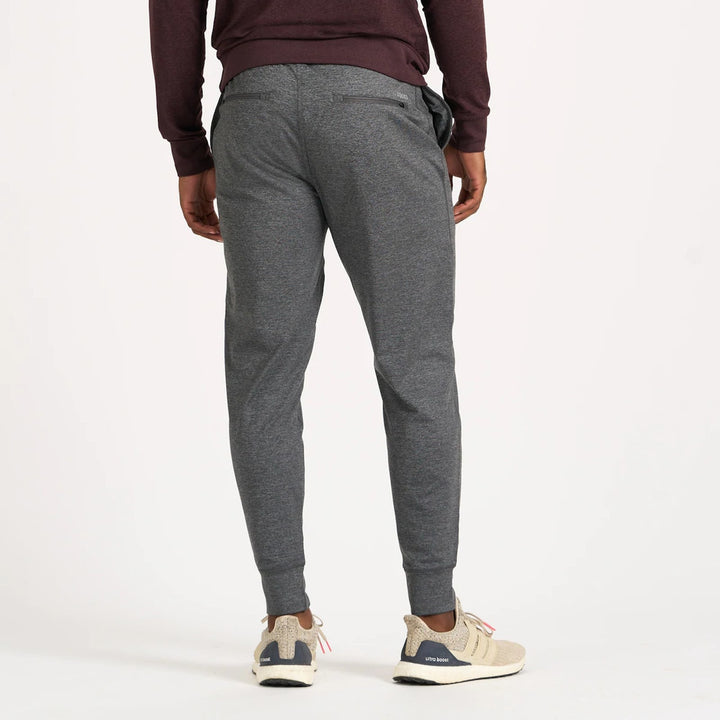 Vuori Mens Sunday Performance Jogger | Charcoal Heather