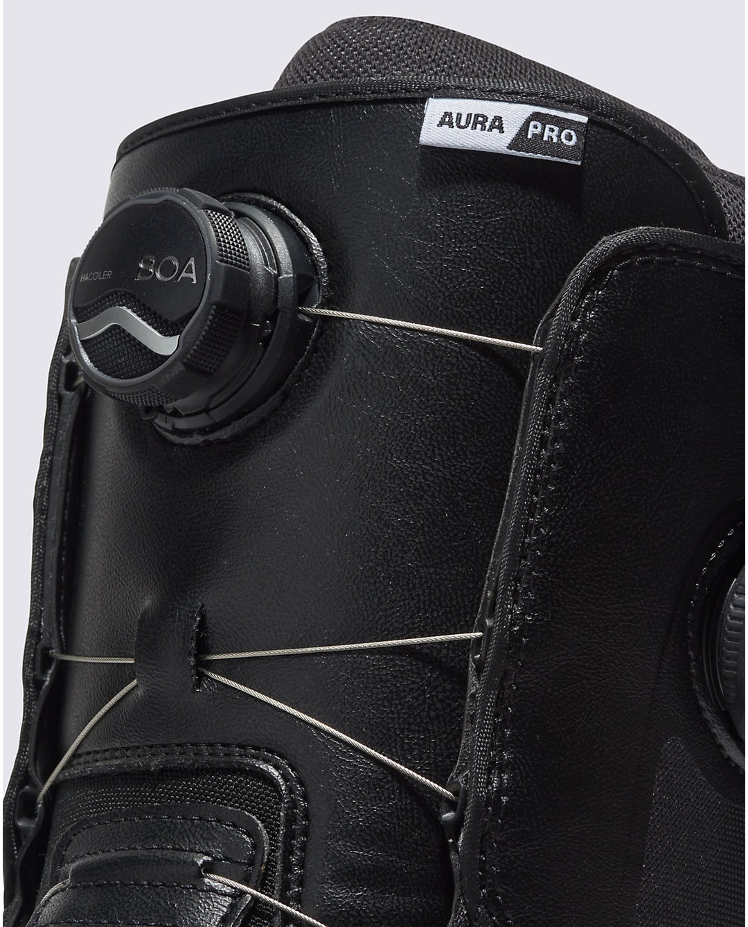 Vans Aura Pro Boot 2026 (Mens) | Black/White