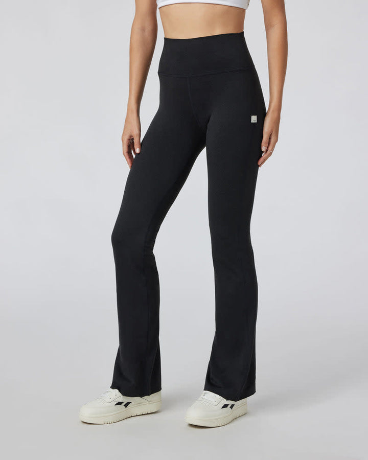 Vuori Halo Slim Flare (Womens) | Black Heather