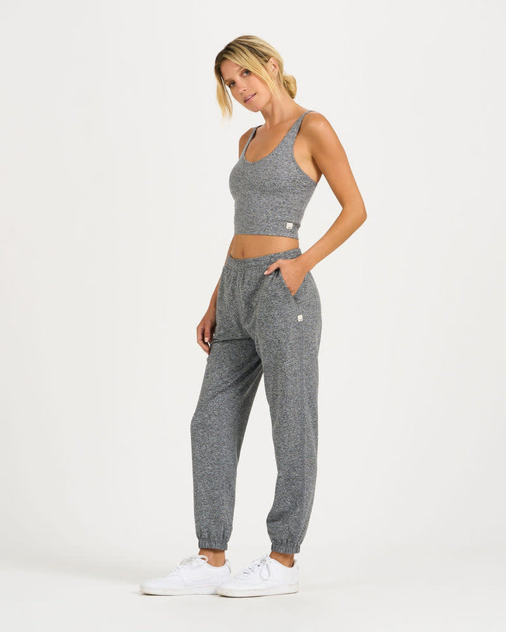Vuori Halo Performance Crop (Womens) | Heather Grey
