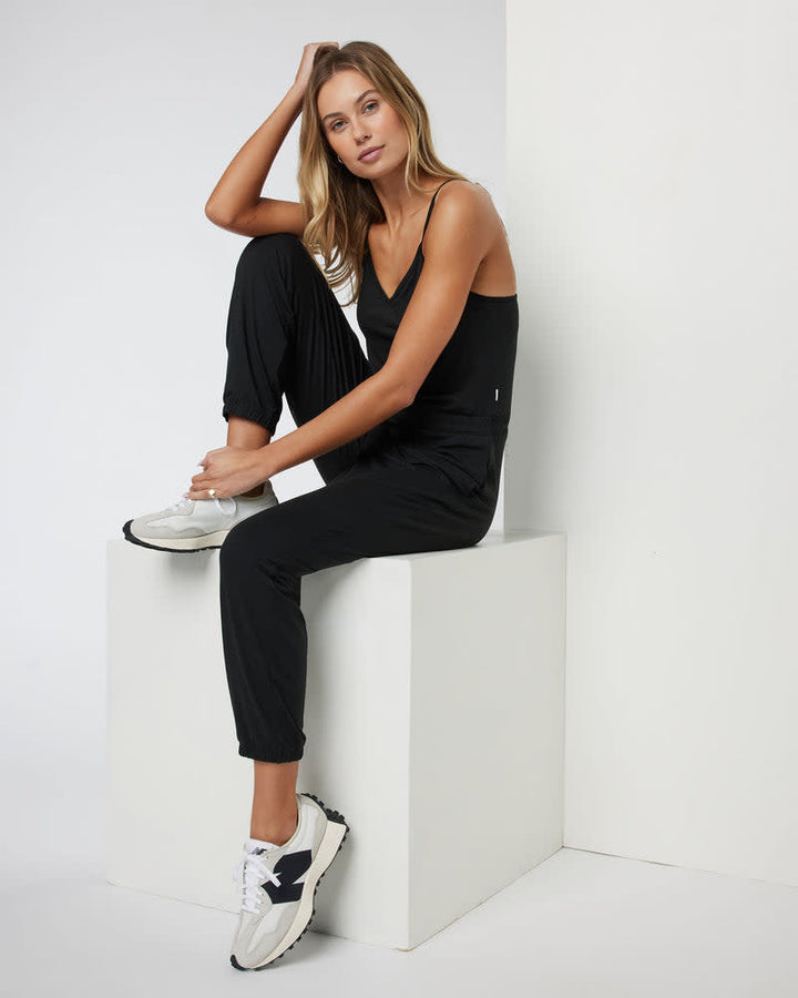 Vuori Lux Jogger Jumpsuit (Womens) | Black