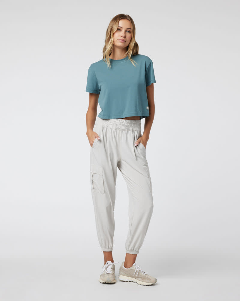 Vuori Womens S/S Feather Cross Back | Iron
