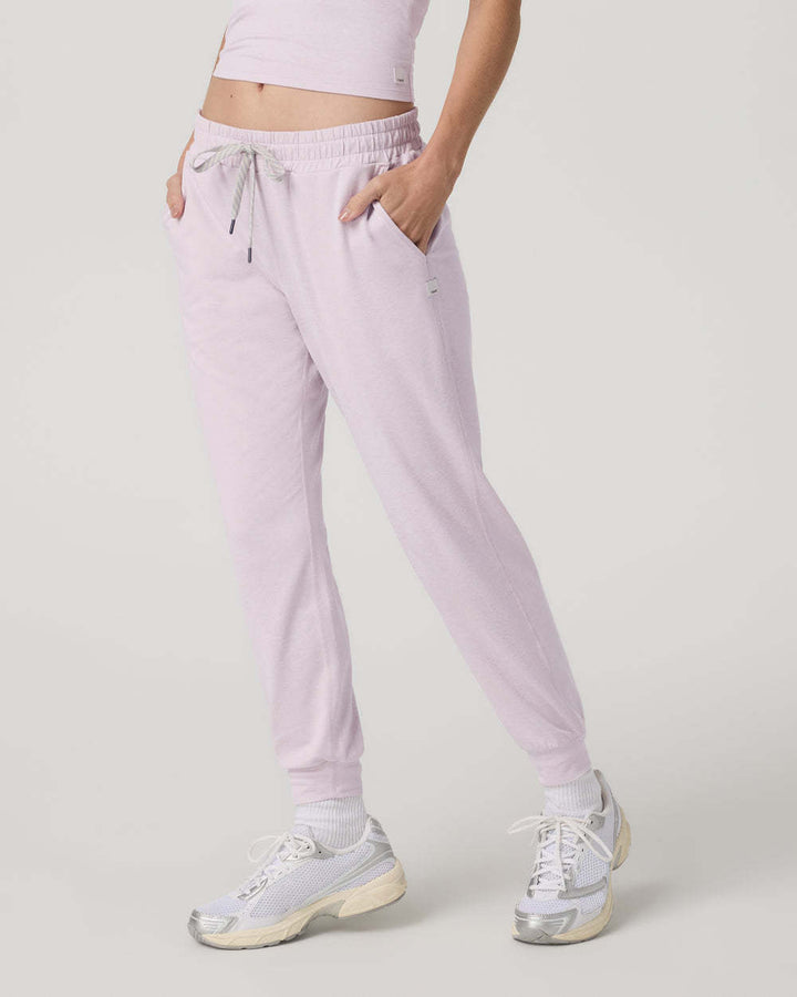 Vuori Performance Jogger (Womens) | Lilac Breeze Htr