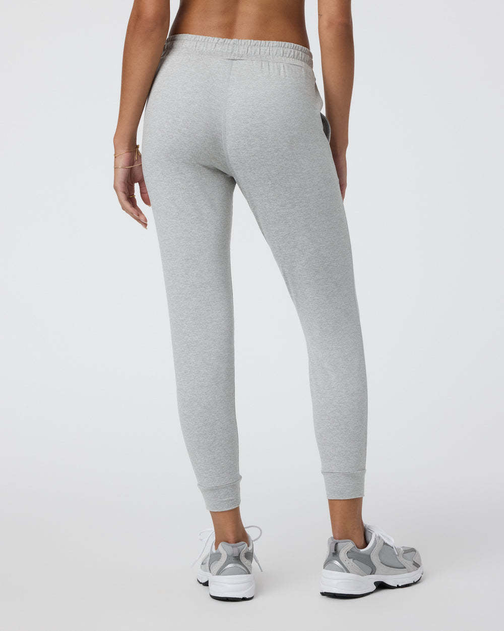 Vuori Performance Jogger (Womens) | Pale Grey Heather