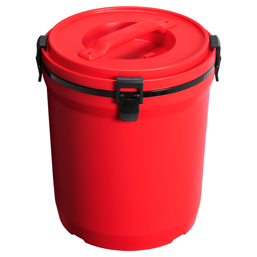 Stanley The Fast-Flow Water Jug 2 Gal | Chili Black